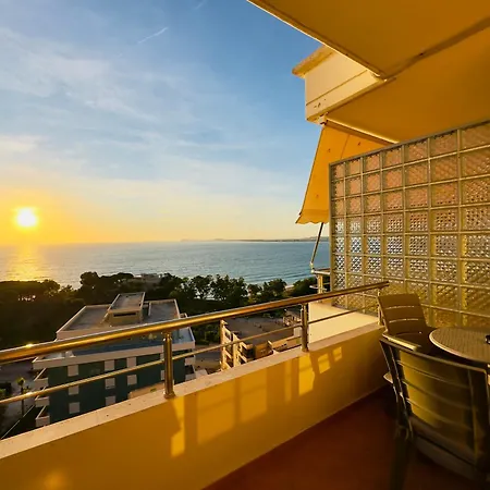 - Sea-view Comfortable 2 Double Bedrooms With Balcony - Ggpremiumstays Wlora