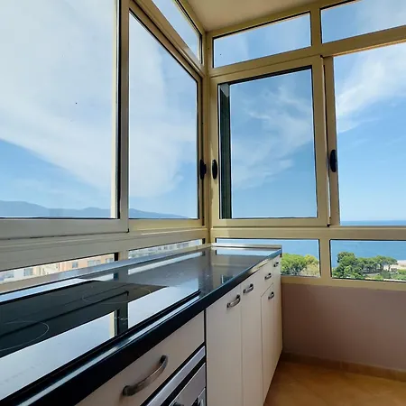 - Sea-view Comfortable 2 Double Bedrooms With Balcony - Ggpremiumstays Apartament Wlora